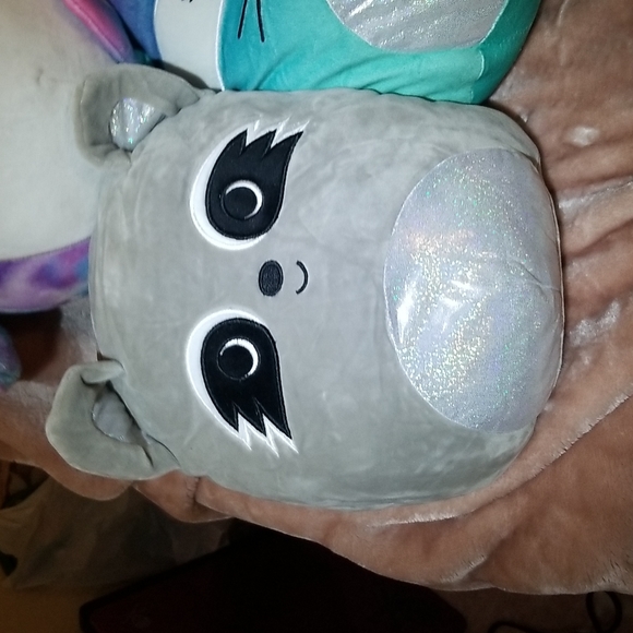 3 12" Squishmallow Friends, Vicki, Max and Tomara! - Picture 5 of 8